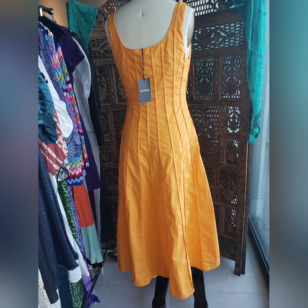 NWT Nicholas Talullah Orange Pleated Dress w/ Pockets